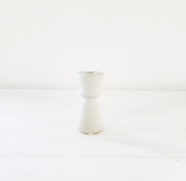 Ceramic Ribbed Candle Stick Grey/White